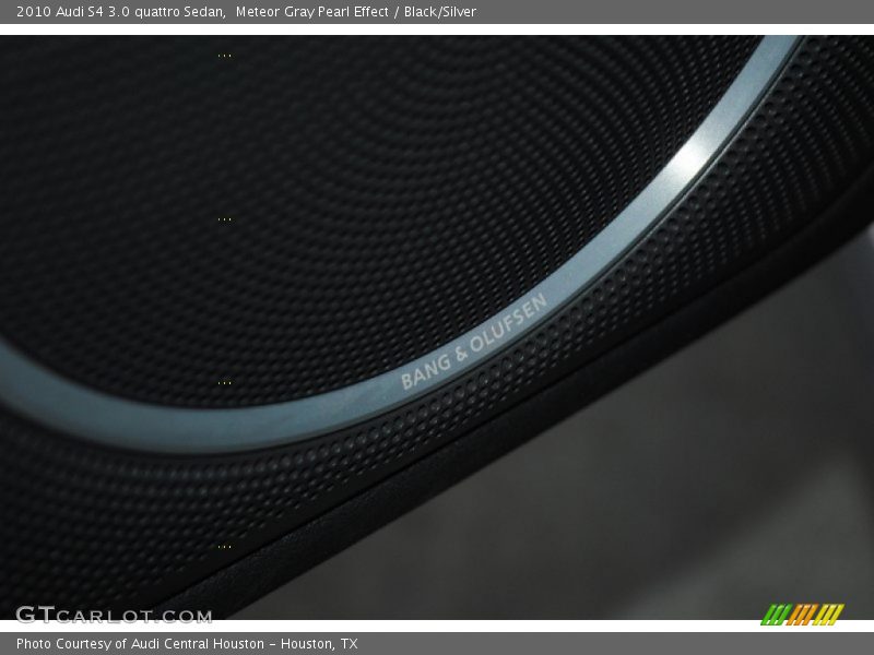 Meteor Gray Pearl Effect / Black/Silver 2010 Audi S4 3.0 quattro Sedan
