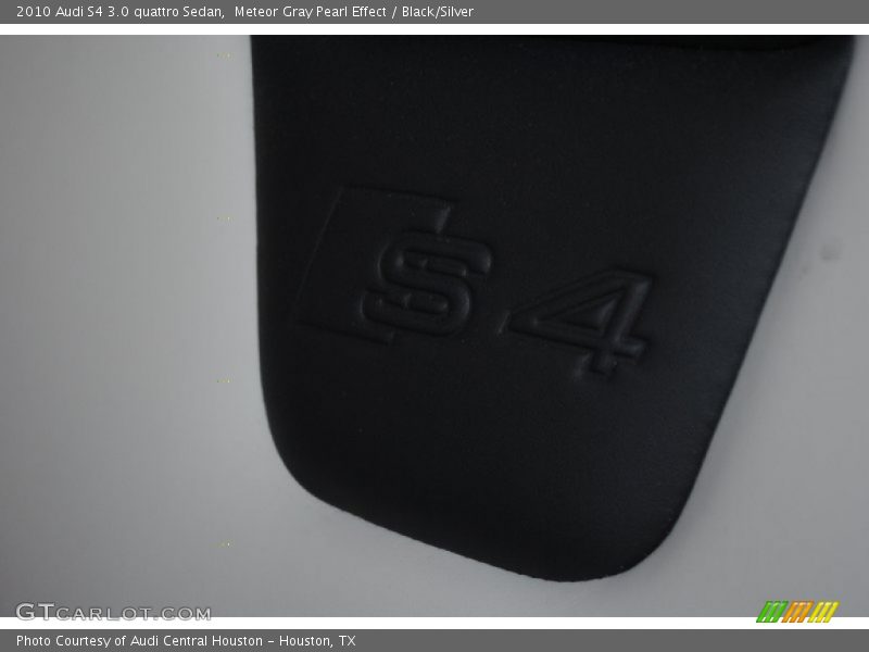 Meteor Gray Pearl Effect / Black/Silver 2010 Audi S4 3.0 quattro Sedan