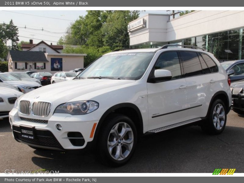 Alpine White / Black 2011 BMW X5 xDrive 50i