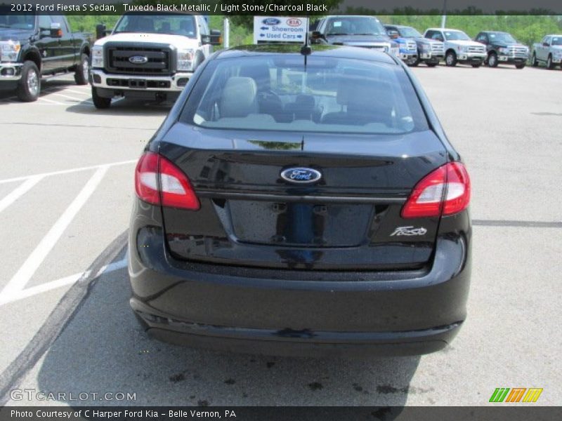 Tuxedo Black Metallic / Light Stone/Charcoal Black 2012 Ford Fiesta S Sedan