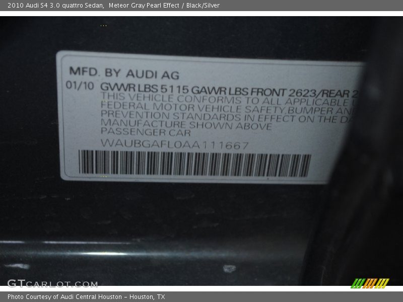 Meteor Gray Pearl Effect / Black/Silver 2010 Audi S4 3.0 quattro Sedan