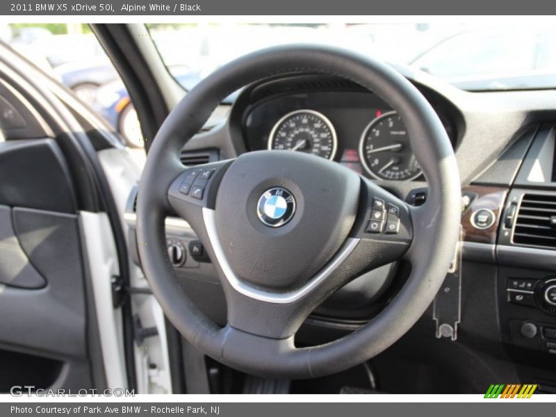 Alpine White / Black 2011 BMW X5 xDrive 50i