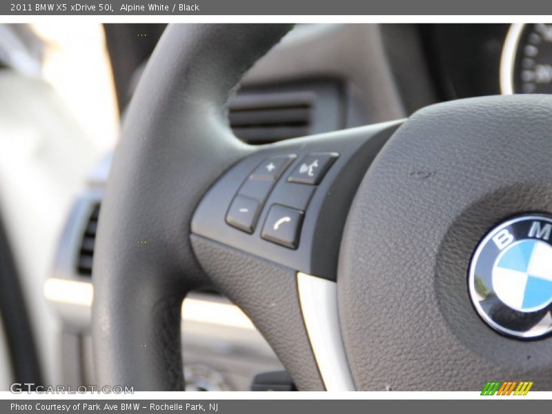 Alpine White / Black 2011 BMW X5 xDrive 50i