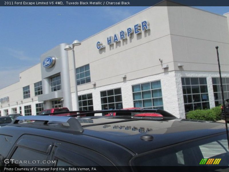 Tuxedo Black Metallic / Charcoal Black 2011 Ford Escape Limited V6 4WD