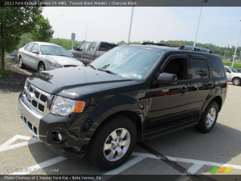 Front 3/4 View of 2011 Escape Limited V6 4WD