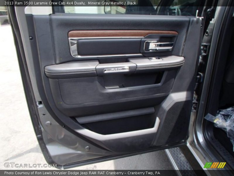 Door Panel of 2013 3500 Laramie Crew Cab 4x4 Dually