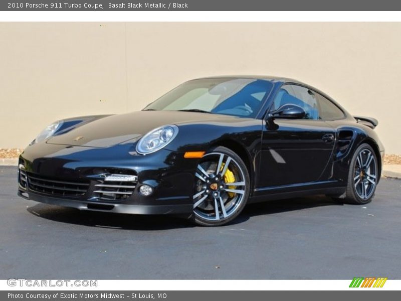 Front 3/4 View of 2010 911 Turbo Coupe