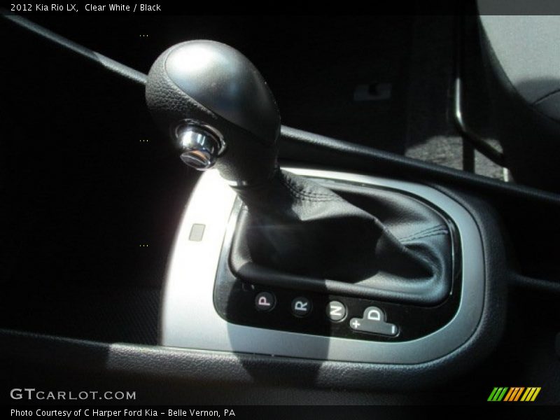 Clear White / Black 2012 Kia Rio LX