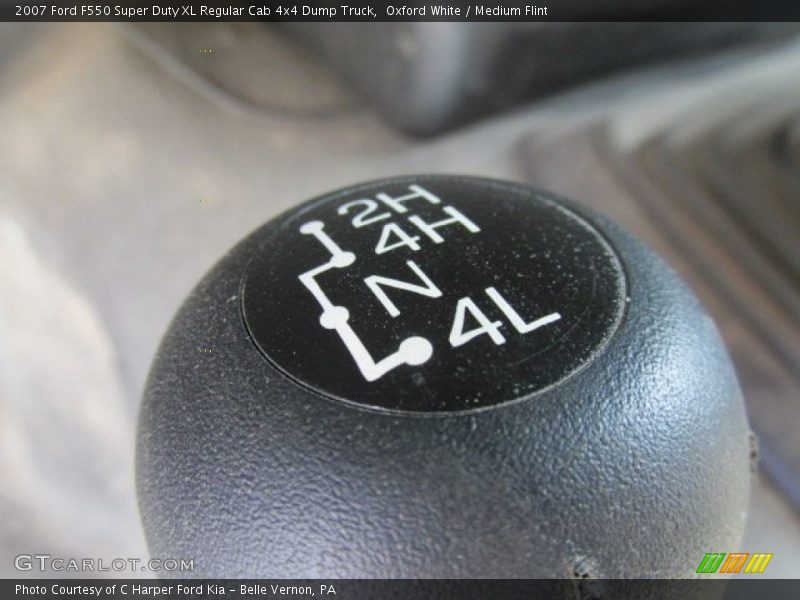 Oxford White / Medium Flint 2007 Ford F550 Super Duty XL Regular Cab 4x4 Dump Truck