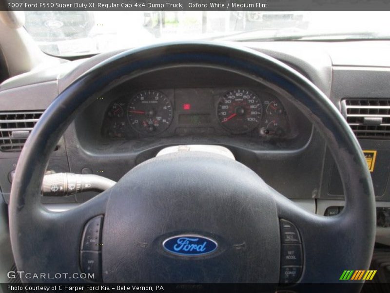 Oxford White / Medium Flint 2007 Ford F550 Super Duty XL Regular Cab 4x4 Dump Truck