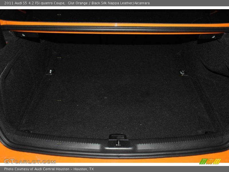  2011 S5 4.2 FSI quattro Coupe Trunk