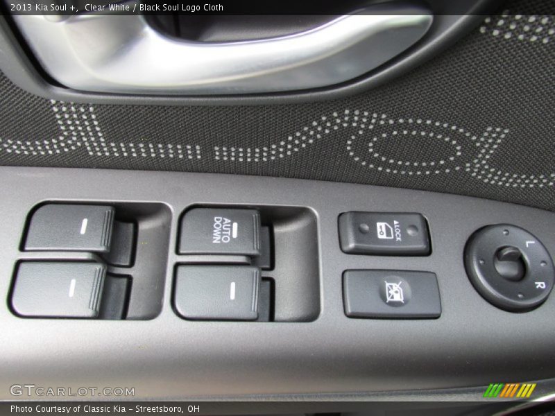 Clear White / Black Soul Logo Cloth 2013 Kia Soul +