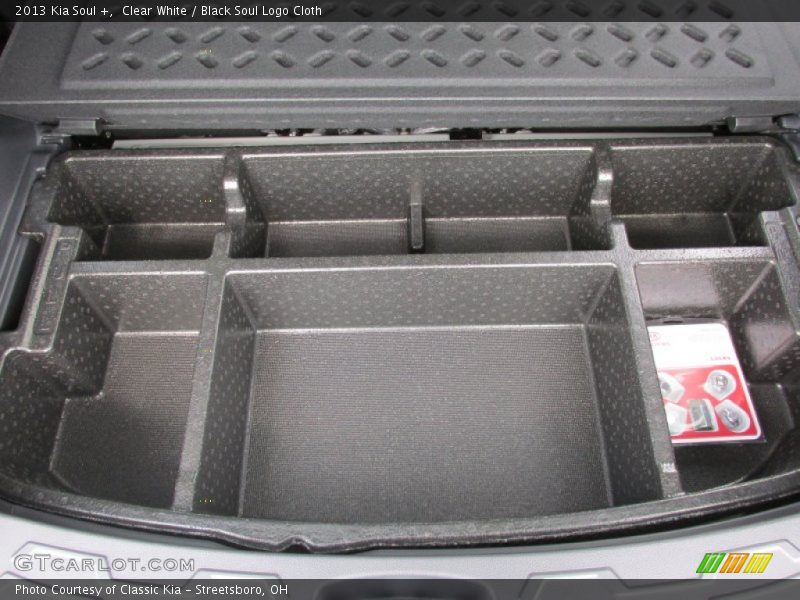 Clear White / Black Soul Logo Cloth 2013 Kia Soul +