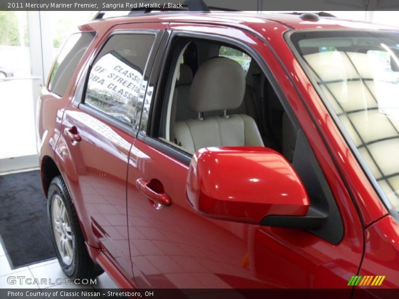 Sangria Red Metallic / Black 2011 Mercury Mariner Premier