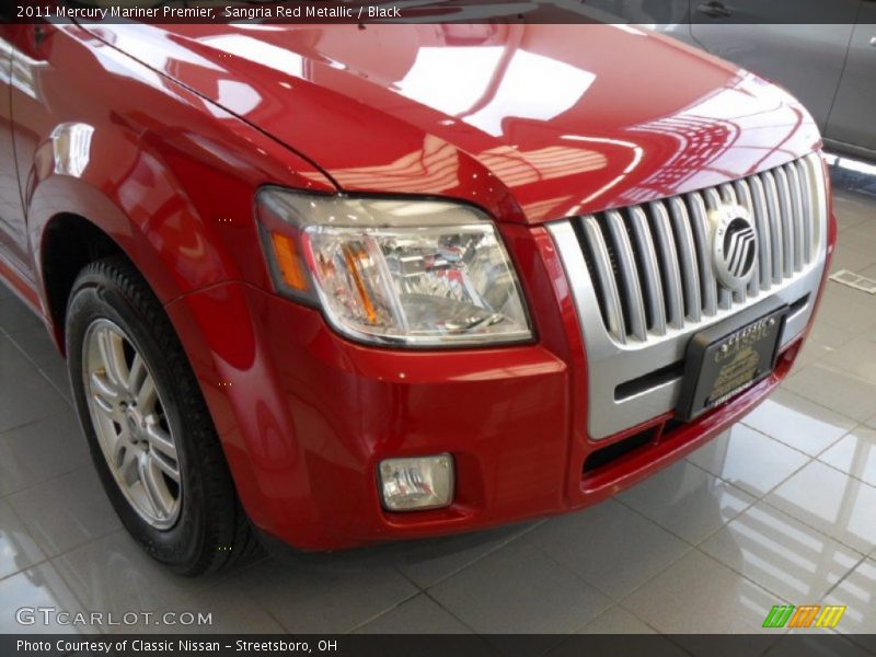 Sangria Red Metallic / Black 2011 Mercury Mariner Premier