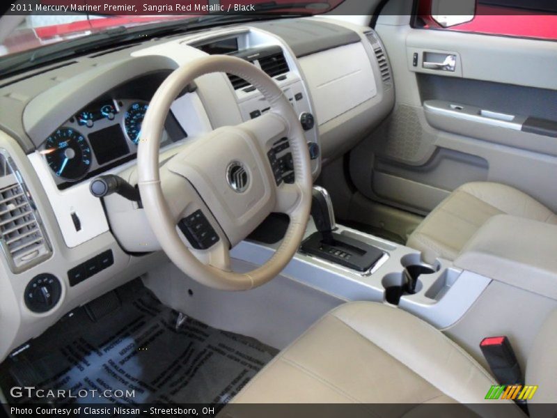  2011 Mariner Premier Black Interior