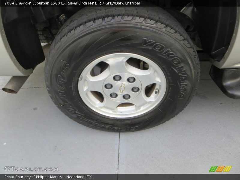 Silver Birch Metallic / Gray/Dark Charcoal 2004 Chevrolet Suburban 1500 LS