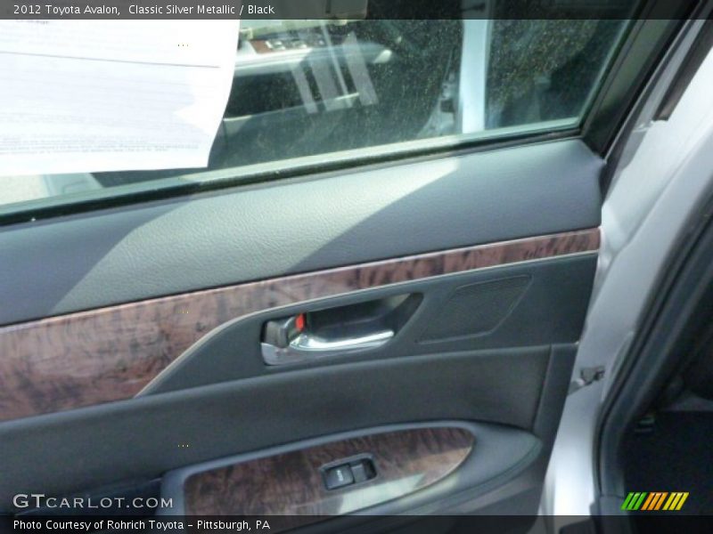 Classic Silver Metallic / Black 2012 Toyota Avalon
