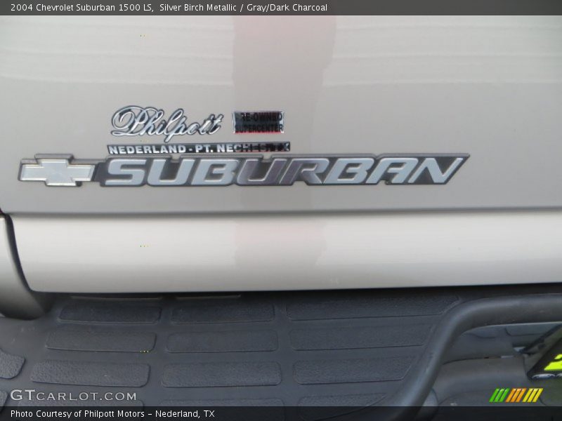 Silver Birch Metallic / Gray/Dark Charcoal 2004 Chevrolet Suburban 1500 LS