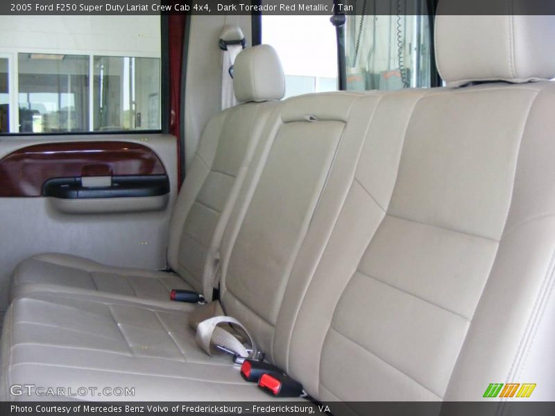 Dark Toreador Red Metallic / Tan 2005 Ford F250 Super Duty Lariat Crew Cab 4x4