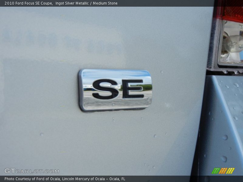 Ingot Silver Metallic / Medium Stone 2010 Ford Focus SE Coupe