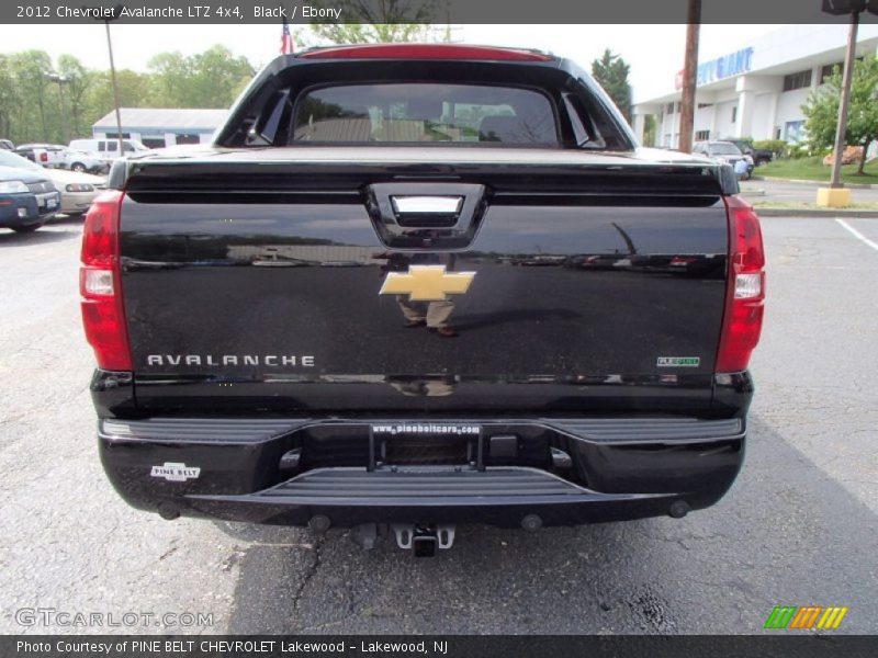 Black / Ebony 2012 Chevrolet Avalanche LTZ 4x4