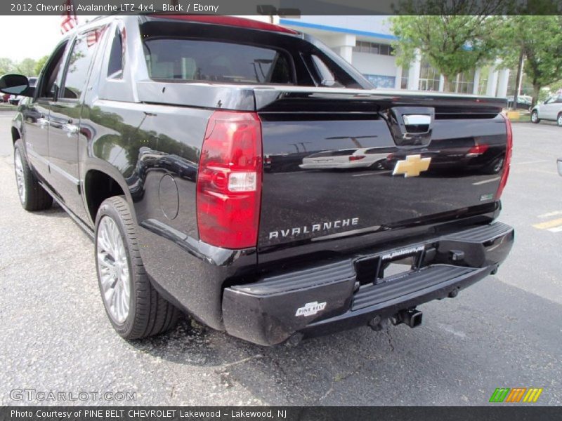 Black / Ebony 2012 Chevrolet Avalanche LTZ 4x4
