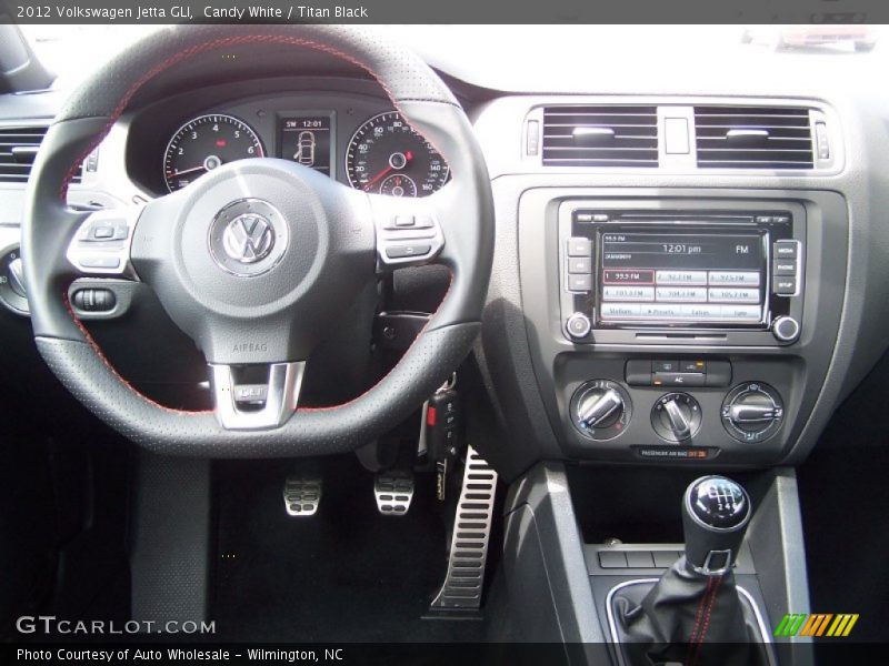 Candy White / Titan Black 2012 Volkswagen Jetta GLI