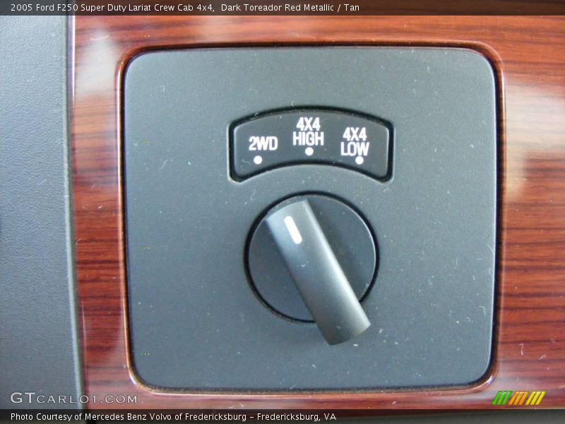 Dark Toreador Red Metallic / Tan 2005 Ford F250 Super Duty Lariat Crew Cab 4x4