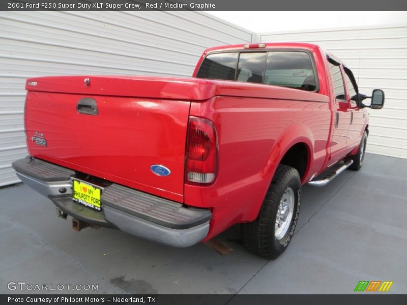 Red / Medium Graphite 2001 Ford F250 Super Duty XLT Super Crew