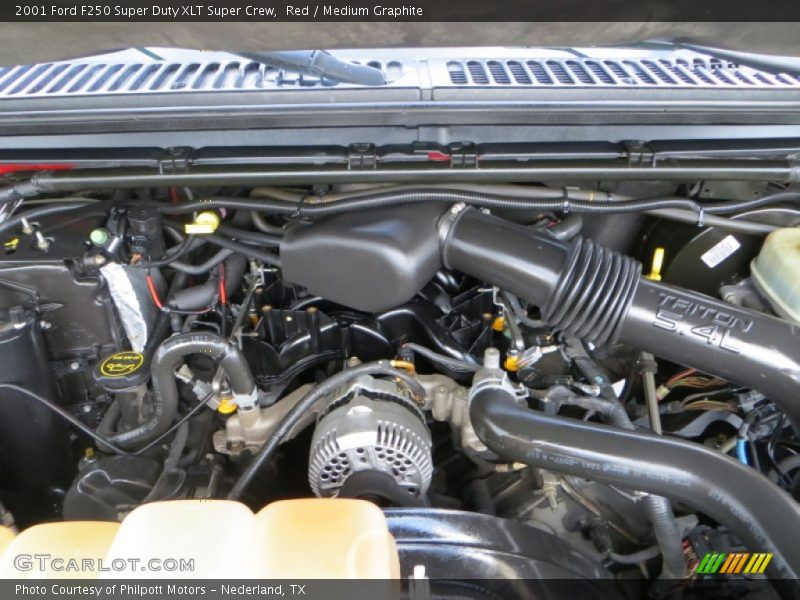  2001 F250 Super Duty XLT Super Crew Engine - 5.4 Liter SOHC 16-Valve Triton V8