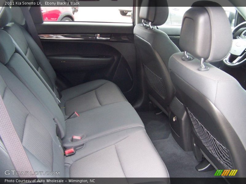 Ebony Black / Black 2011 Kia Sorento LX