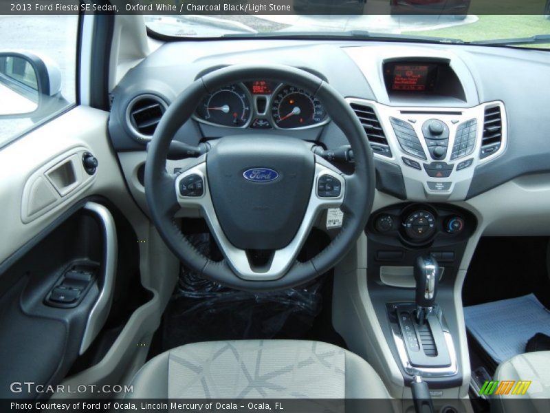 Oxford White / Charcoal Black/Light Stone 2013 Ford Fiesta SE Sedan