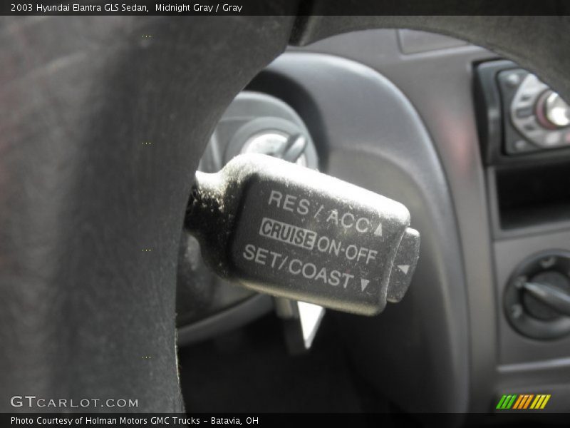 Midnight Gray / Gray 2003 Hyundai Elantra GLS Sedan