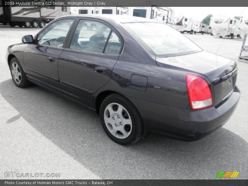 Midnight Gray / Gray 2003 Hyundai Elantra GLS Sedan