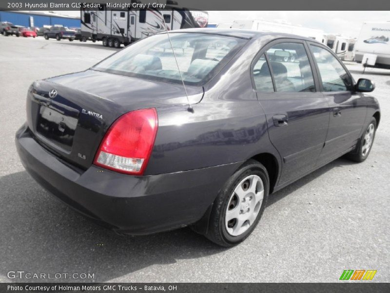 Midnight Gray / Gray 2003 Hyundai Elantra GLS Sedan