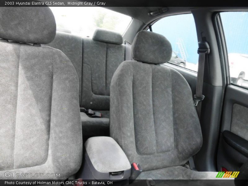 Midnight Gray / Gray 2003 Hyundai Elantra GLS Sedan