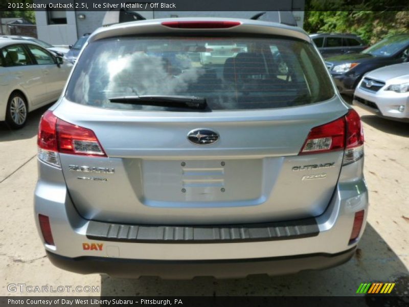 Ice Silver Metallic / Off Black 2012 Subaru Outback 2.5i