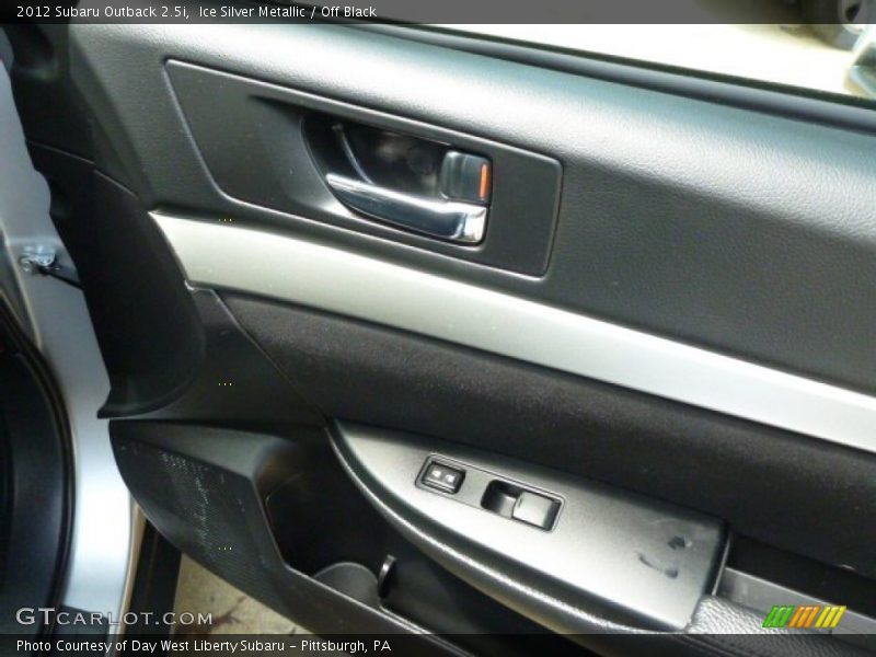 Ice Silver Metallic / Off Black 2012 Subaru Outback 2.5i