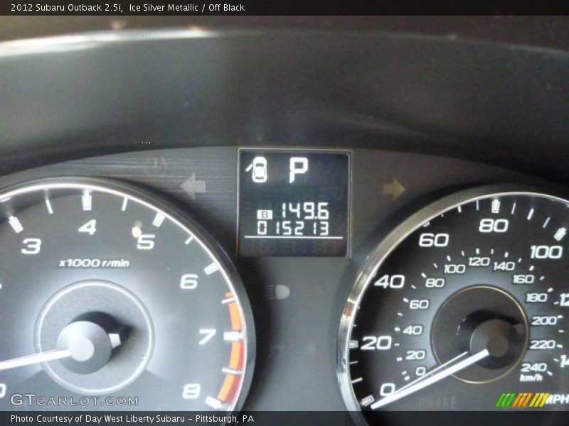 Ice Silver Metallic / Off Black 2012 Subaru Outback 2.5i