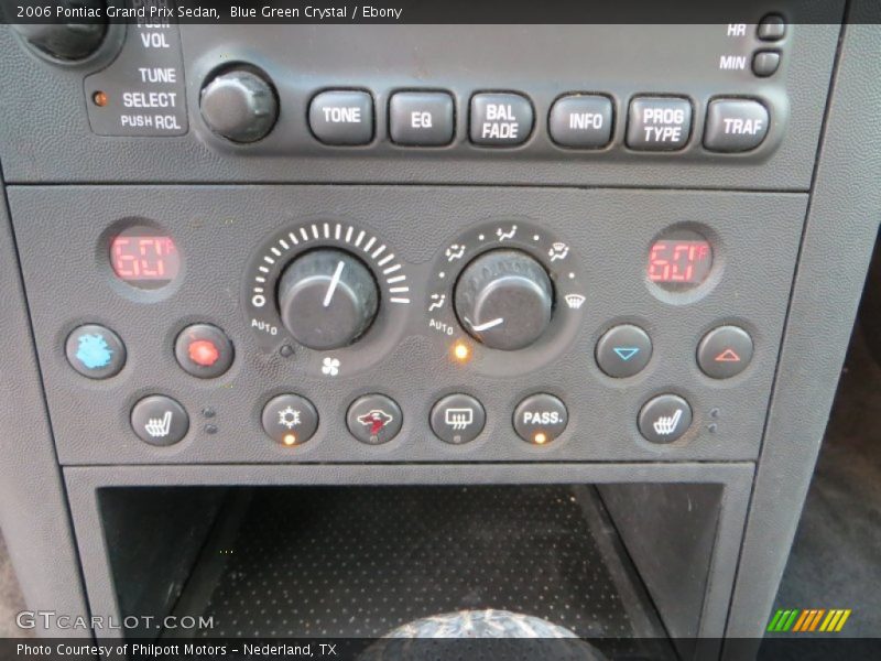 Controls of 2006 Grand Prix Sedan