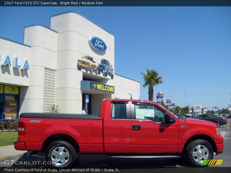 Bright Red / Medium Flint 2007 Ford F150 STX SuperCab