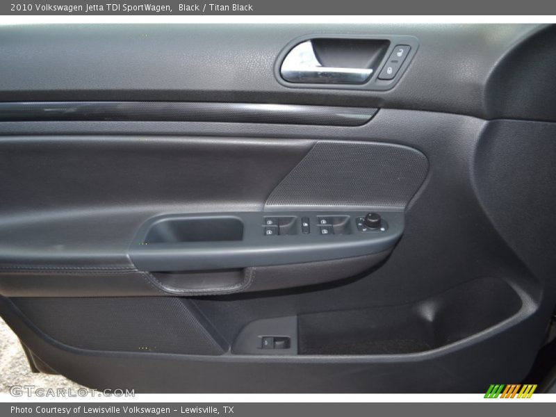 Door Panel of 2010 Jetta TDI SportWagen