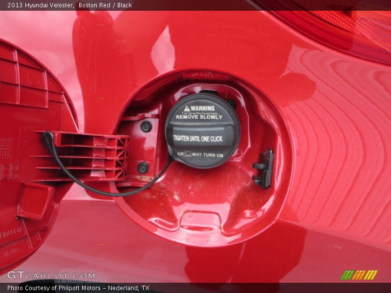 Boston Red / Black 2013 Hyundai Veloster