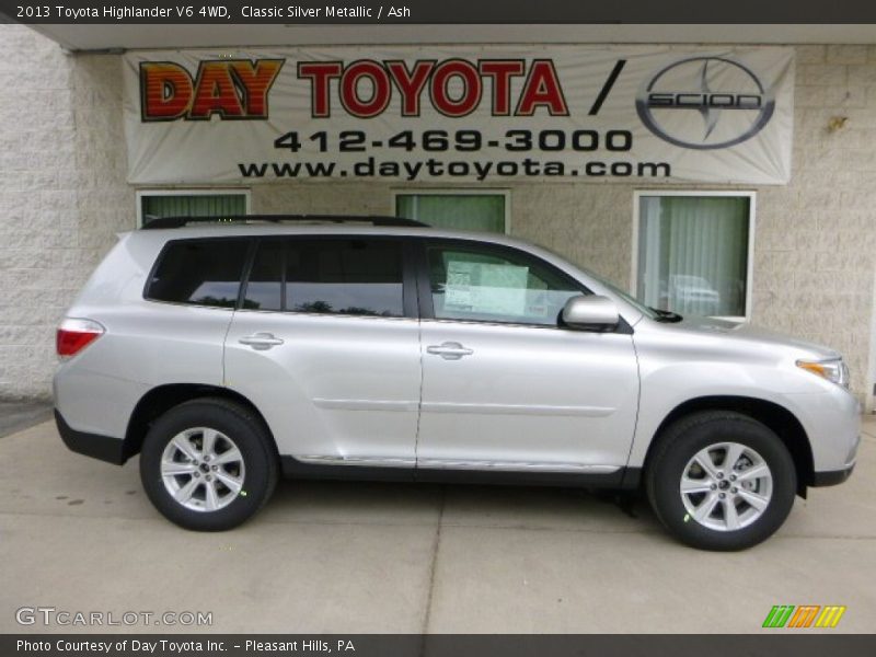 Classic Silver Metallic / Ash 2013 Toyota Highlander V6 4WD