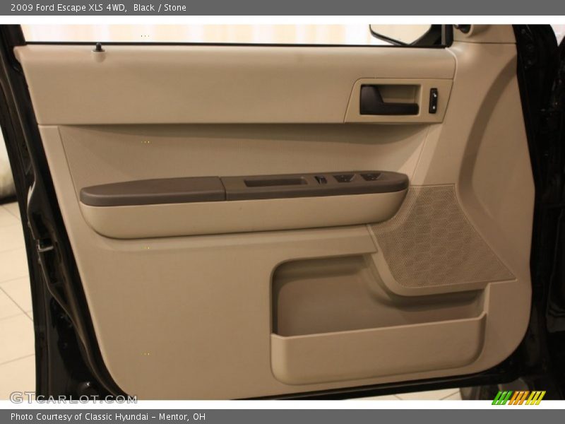 Black / Stone 2009 Ford Escape XLS 4WD