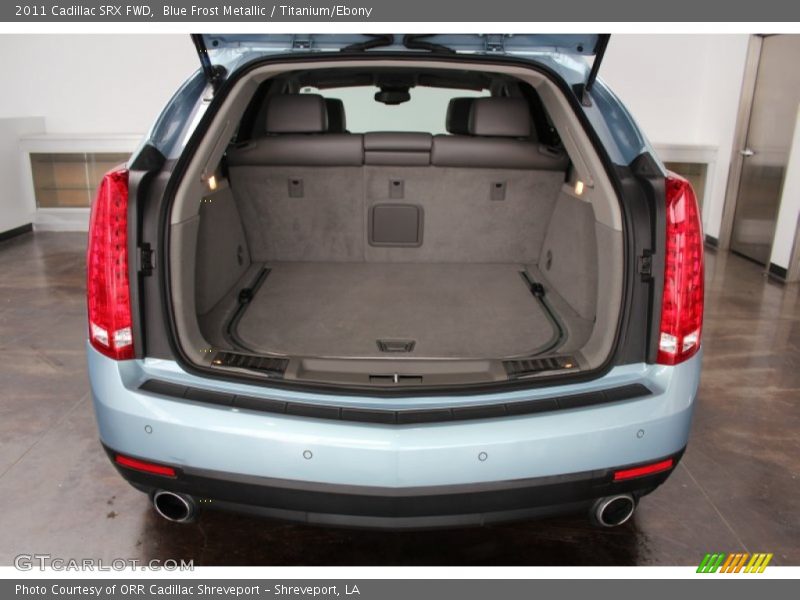 2011 SRX FWD Trunk