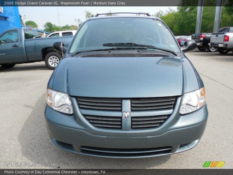 Magnesium Pearl / Medium Slate Gray 2006 Dodge Grand Caravan SE