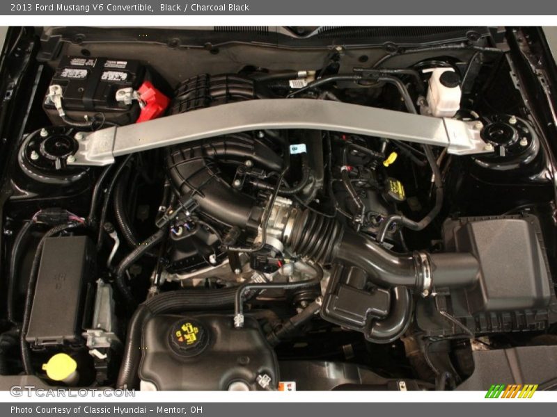 Black / Charcoal Black 2013 Ford Mustang V6 Convertible