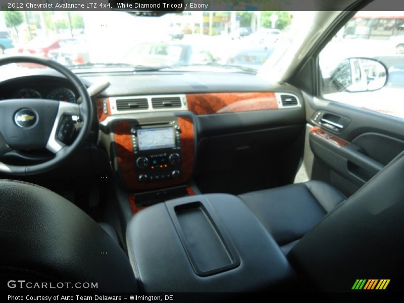 White Diamond Tricoat / Ebony 2012 Chevrolet Avalanche LTZ 4x4